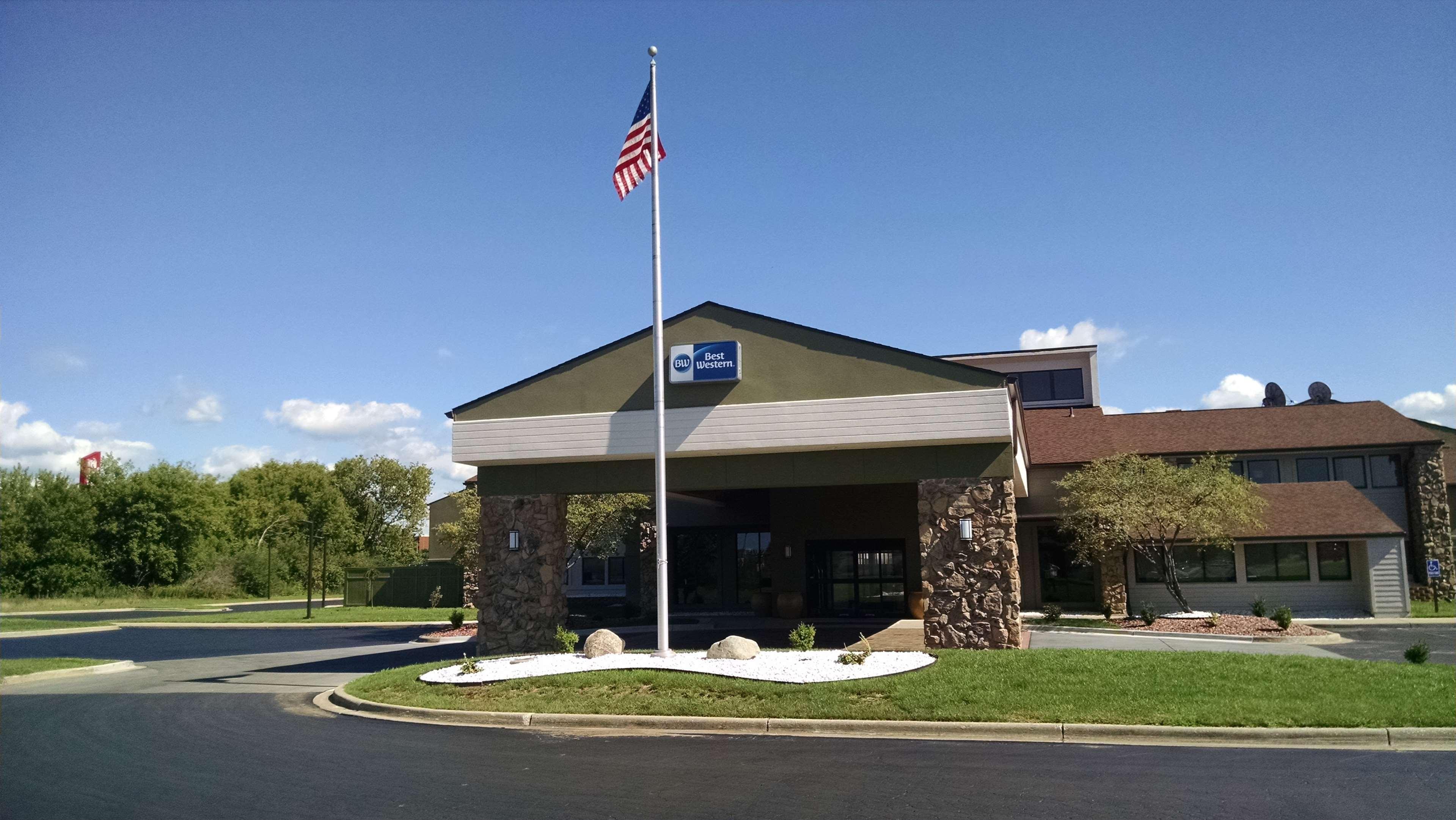 Crossroads Hotel & Event Center Fort Dodge Exterior foto